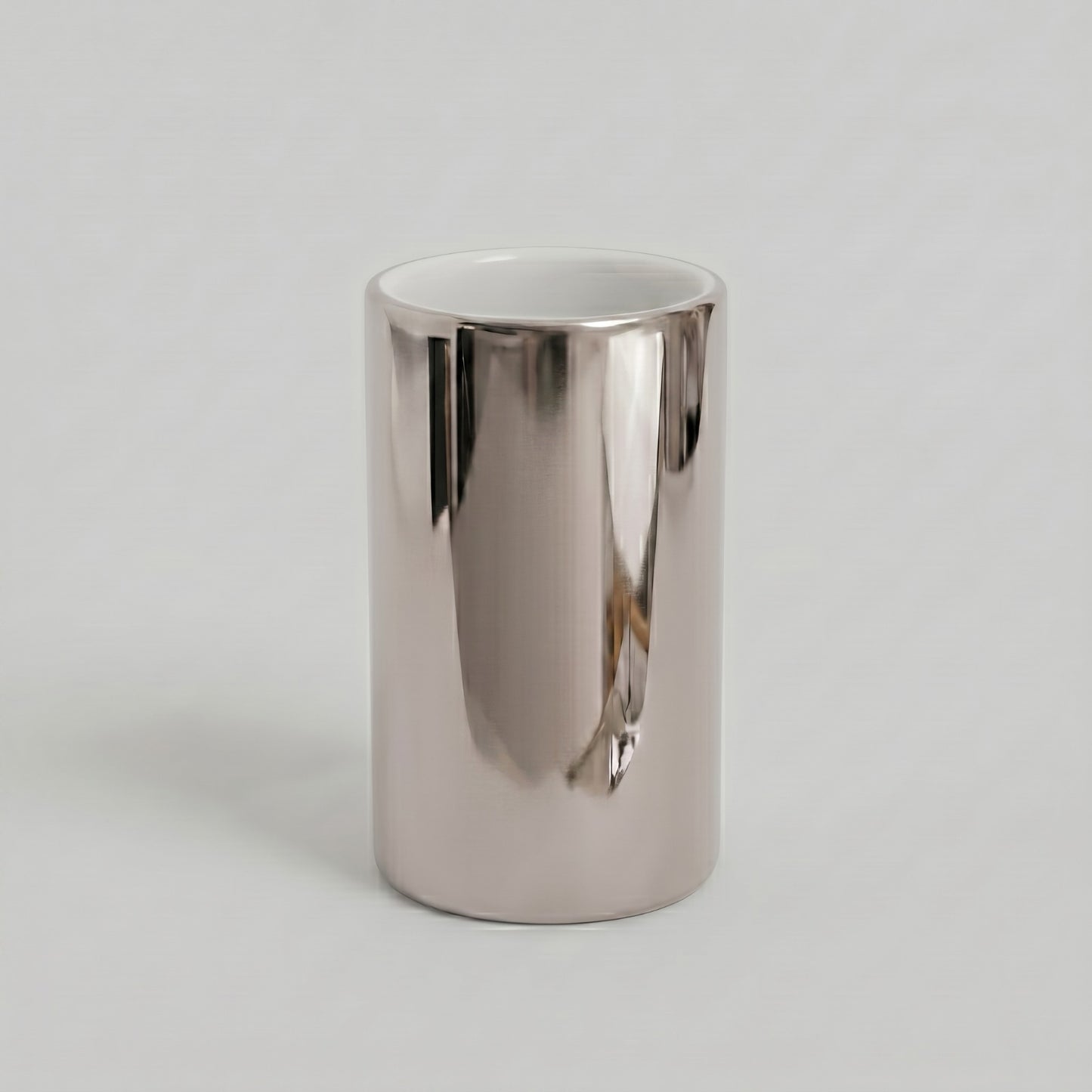 Vesso Silver Bathroom Accessories Set