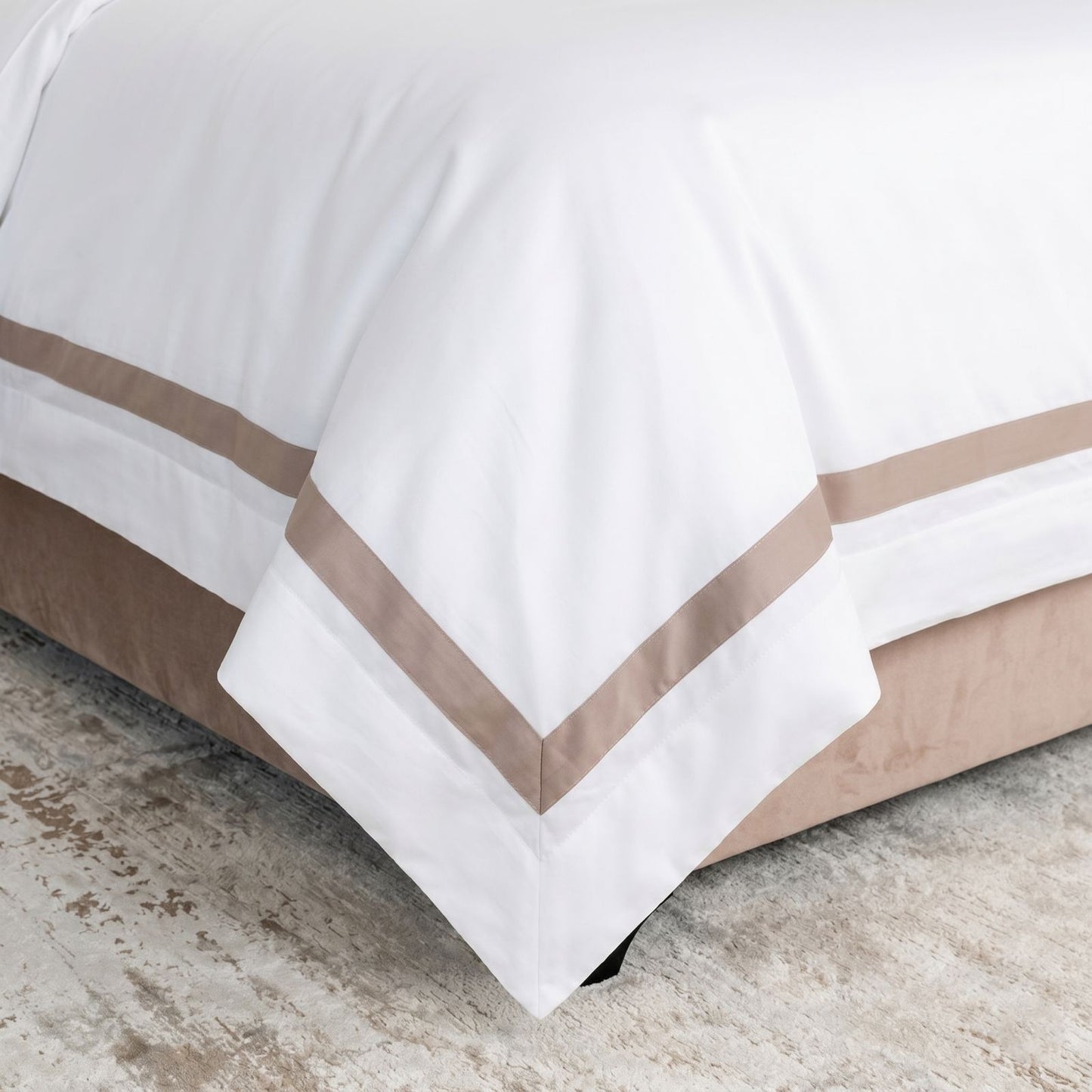 Aura Duvet Cover Set
