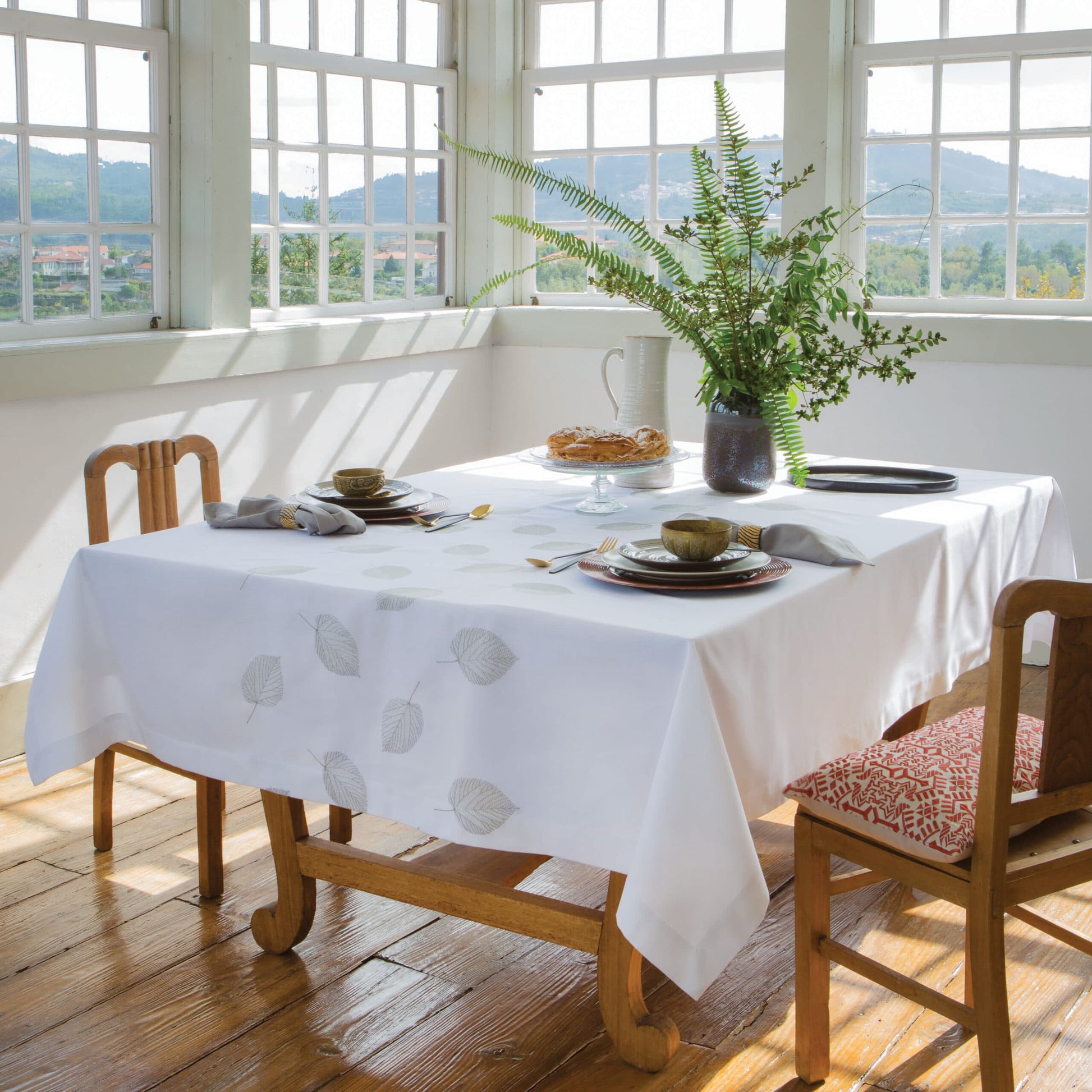 Belmonte Table Cloth