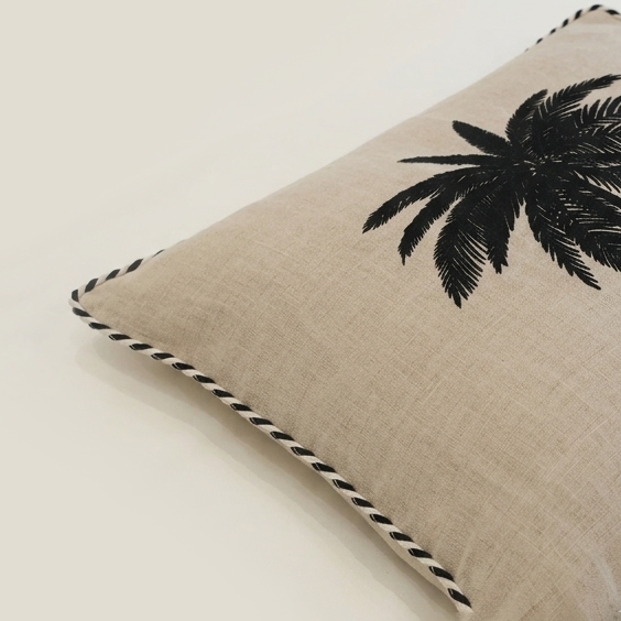 Palm Cushion Covers
