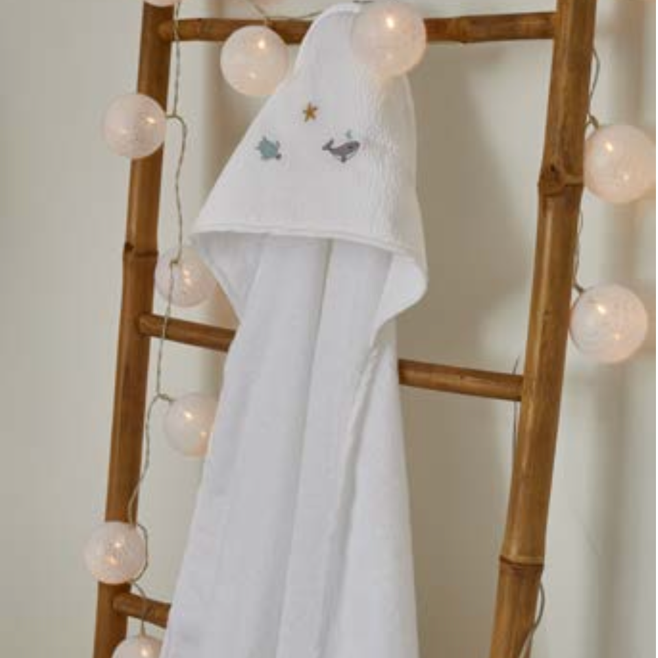 Mar Hooded Towel