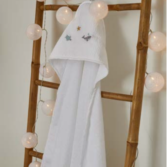 Mar Hooded Towel