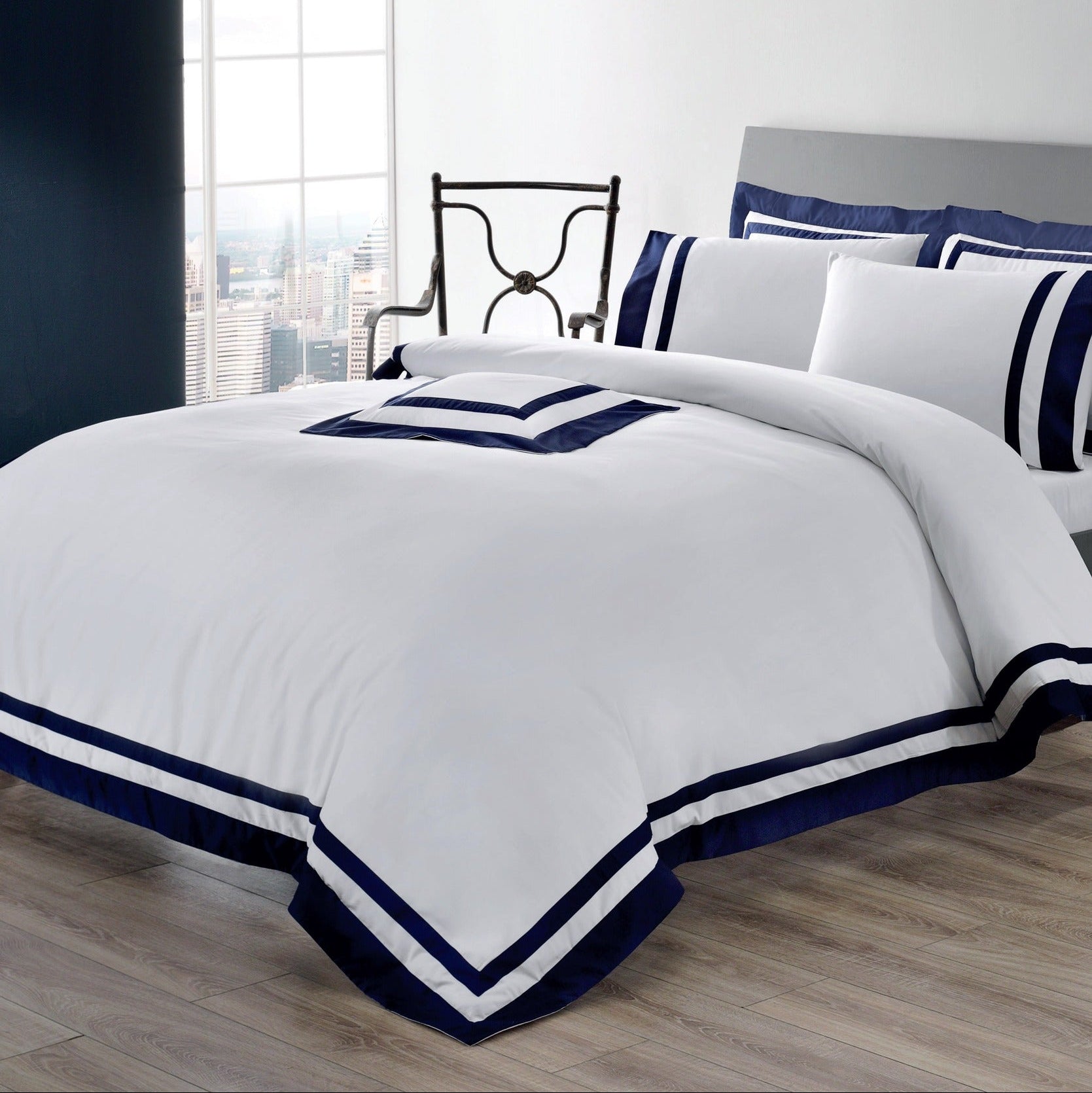 Nouveau Duvet Cover Set