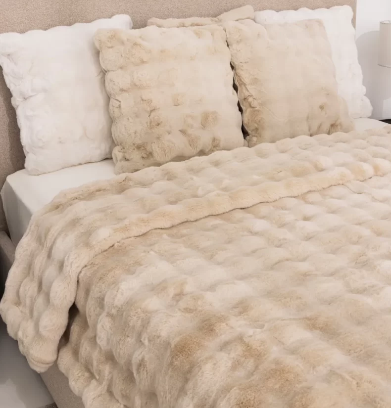 Bubble Blanket and Pillow Set